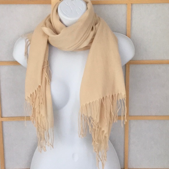 Cream Pashmina Wrap Large Soft - Picture 3 of 8